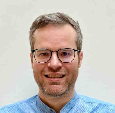 Simon Pfisterer, Pfisterer Lab, Simon G. Pfisterer